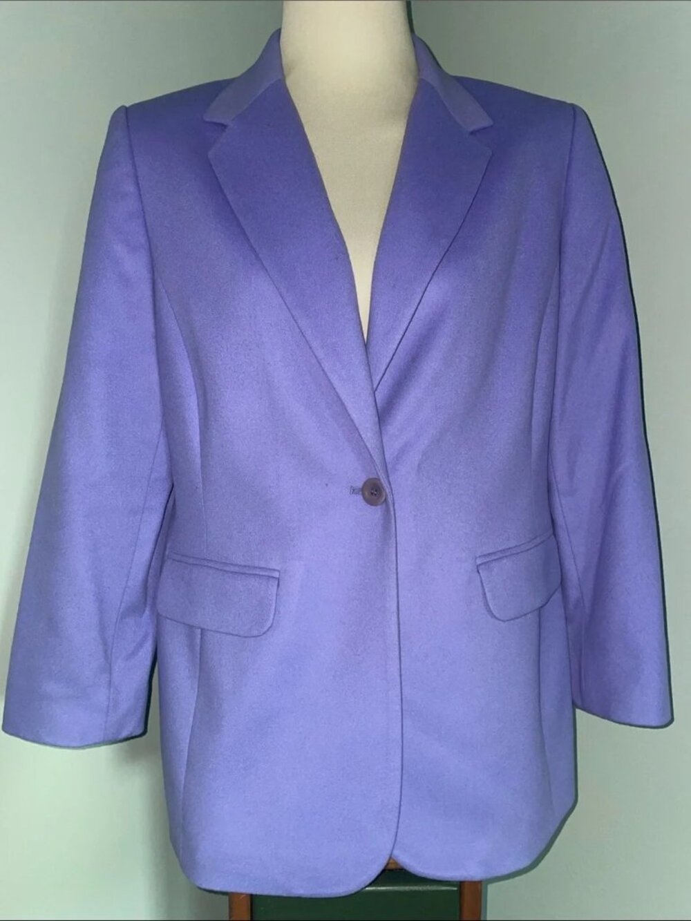 Lord & Taylor Exclusively For You Lavender Wool Cashmere Blazer Size 12 - Picture 2 of 10